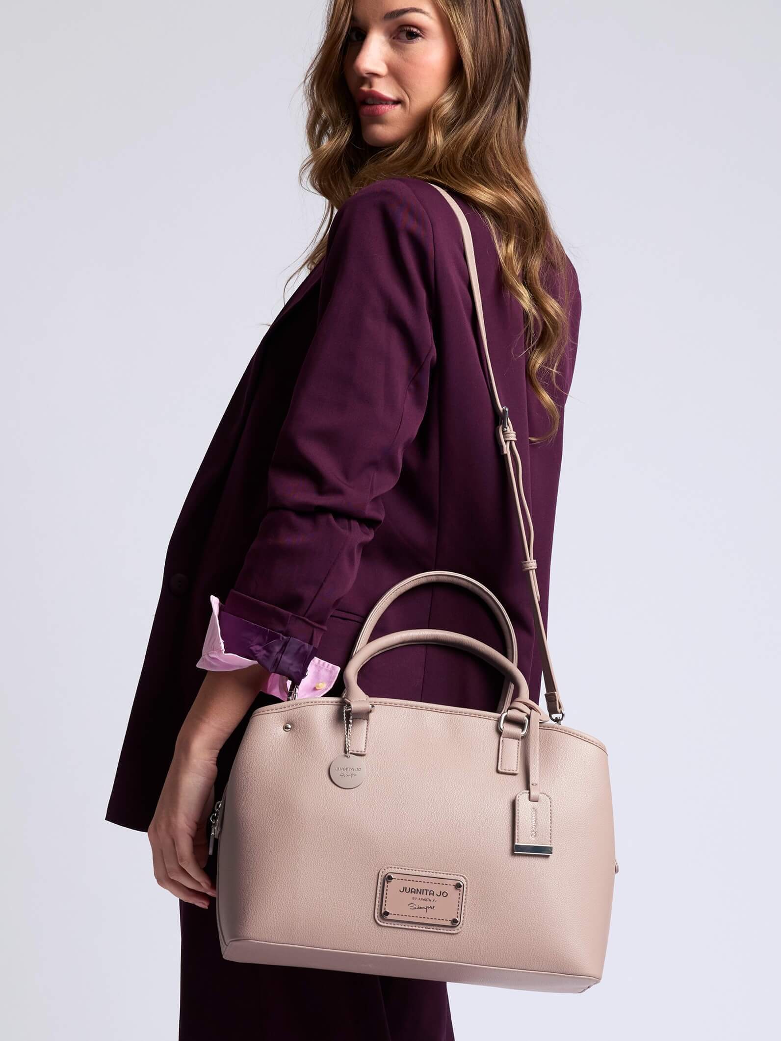 Cartera De Mano Grande Venecia Visón
