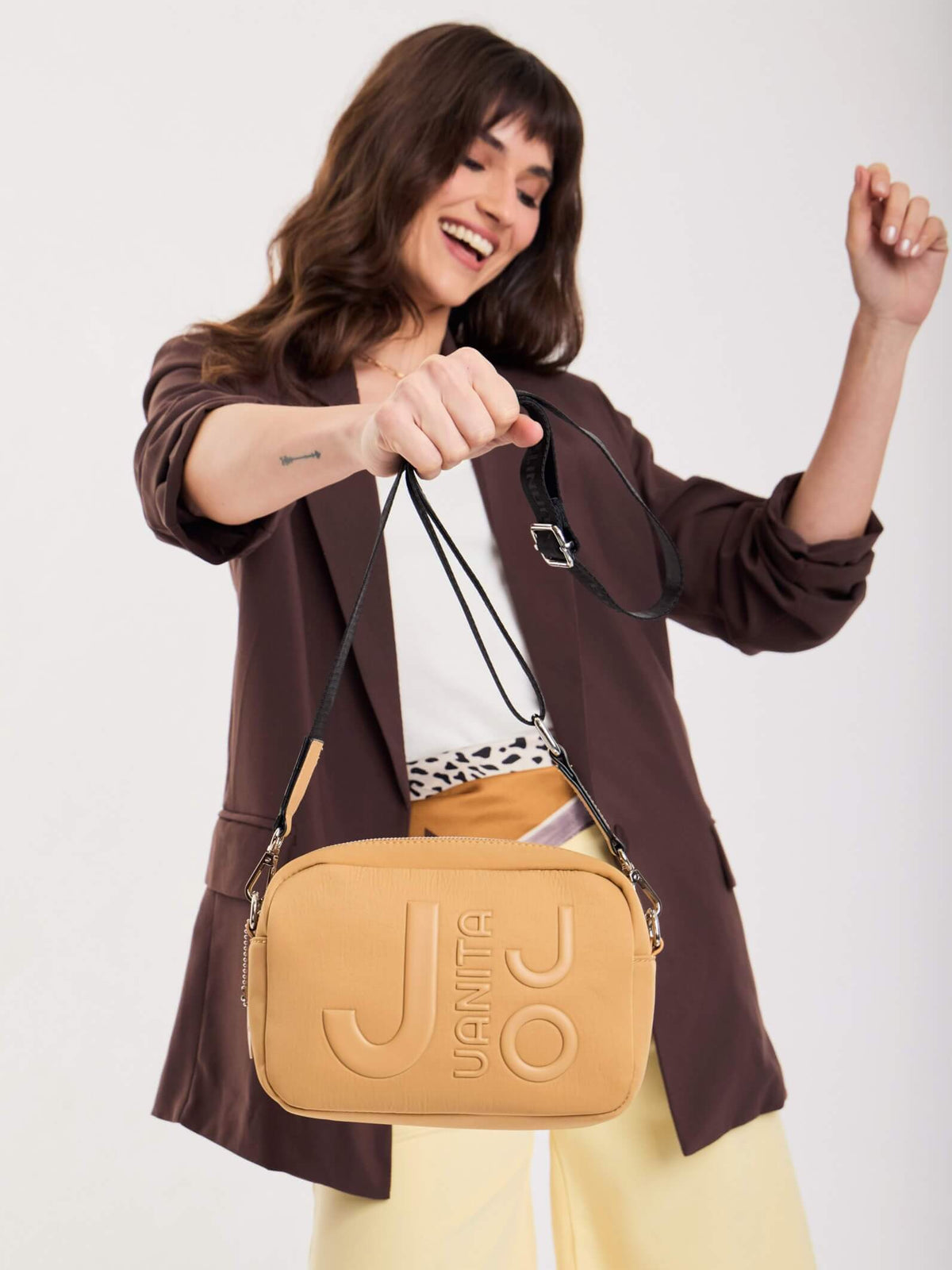 Bandolera Vega Camel