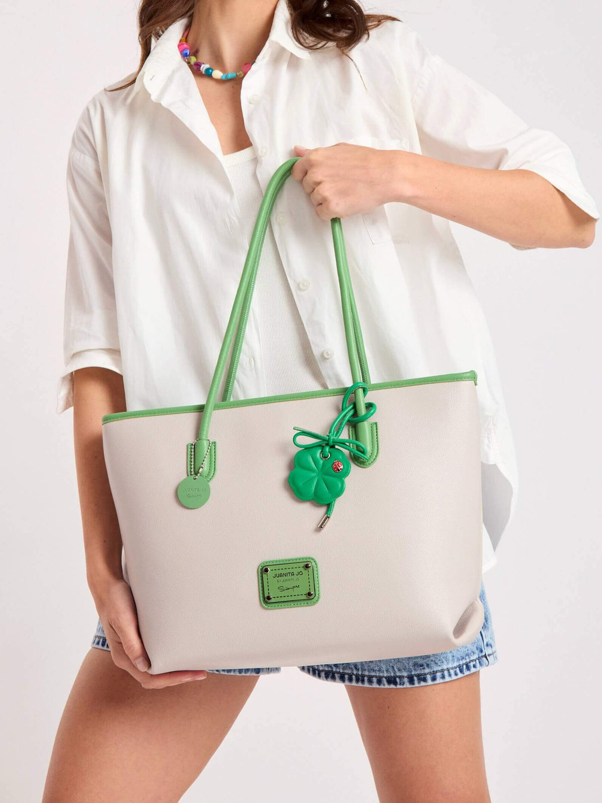 Cartera Trébol Gris